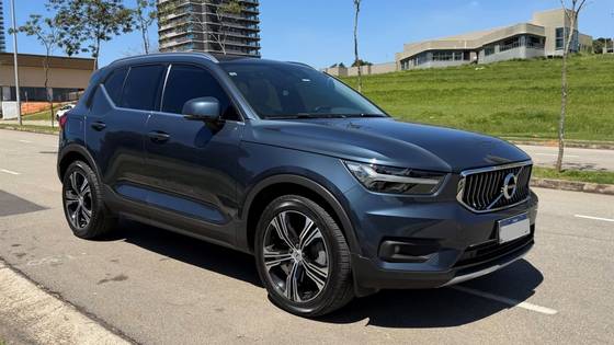 VOLVO XC40 1.5 T5 RECHARGE INSCRIPTION GEARTRONIC